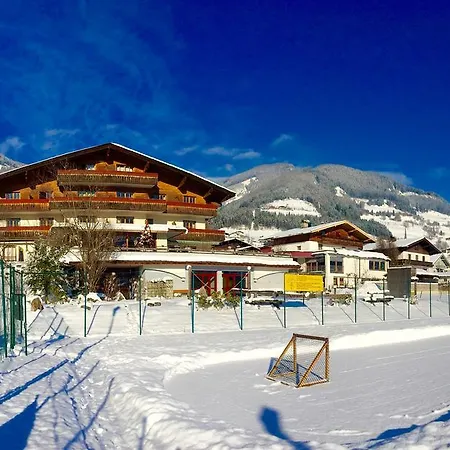Jugendhotel Notburgahof بيسندورف