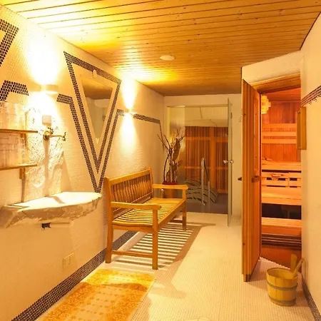 Jugendhotel Notburgahof بيسندورف