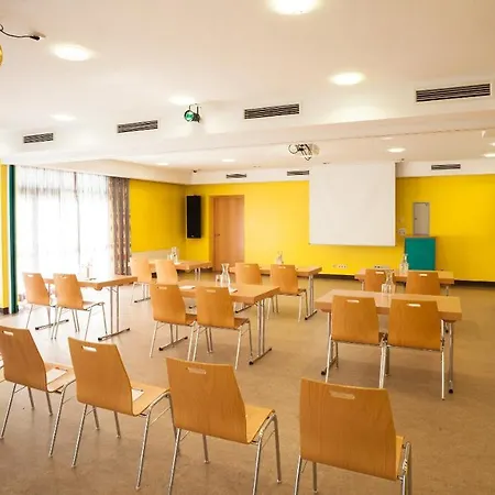Szálloda Jugendhotel Notburgahof