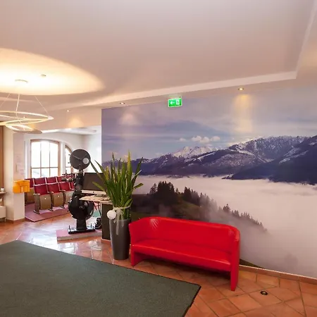 Jugendhotel Notburgahof فندق *