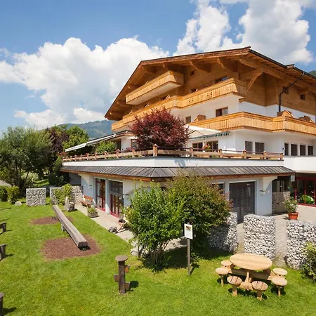 فندق Jugendhotel Notburgahof *
