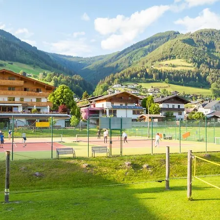 Jugendhotel Notburgahof بيسندورف
